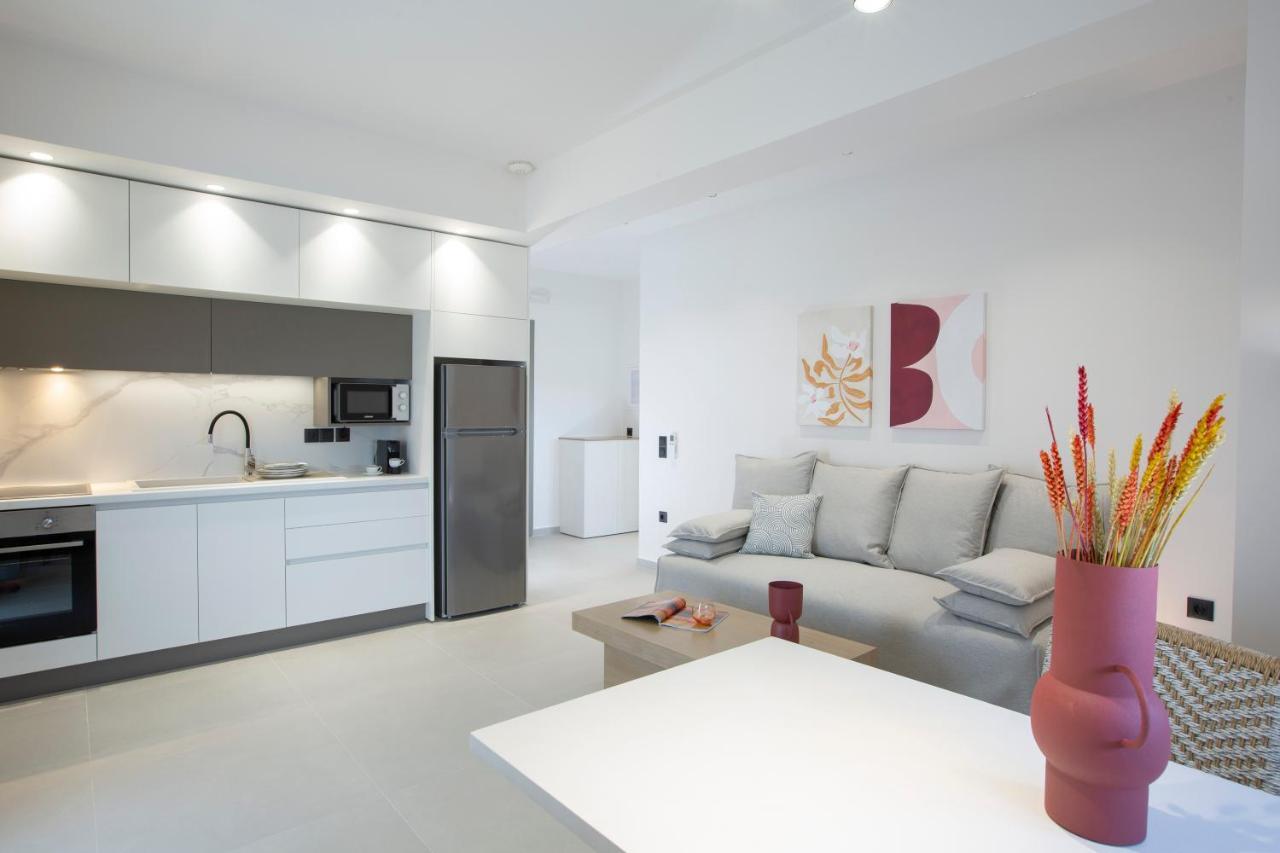 Achillion Suites Лефкада Экстерьер фото