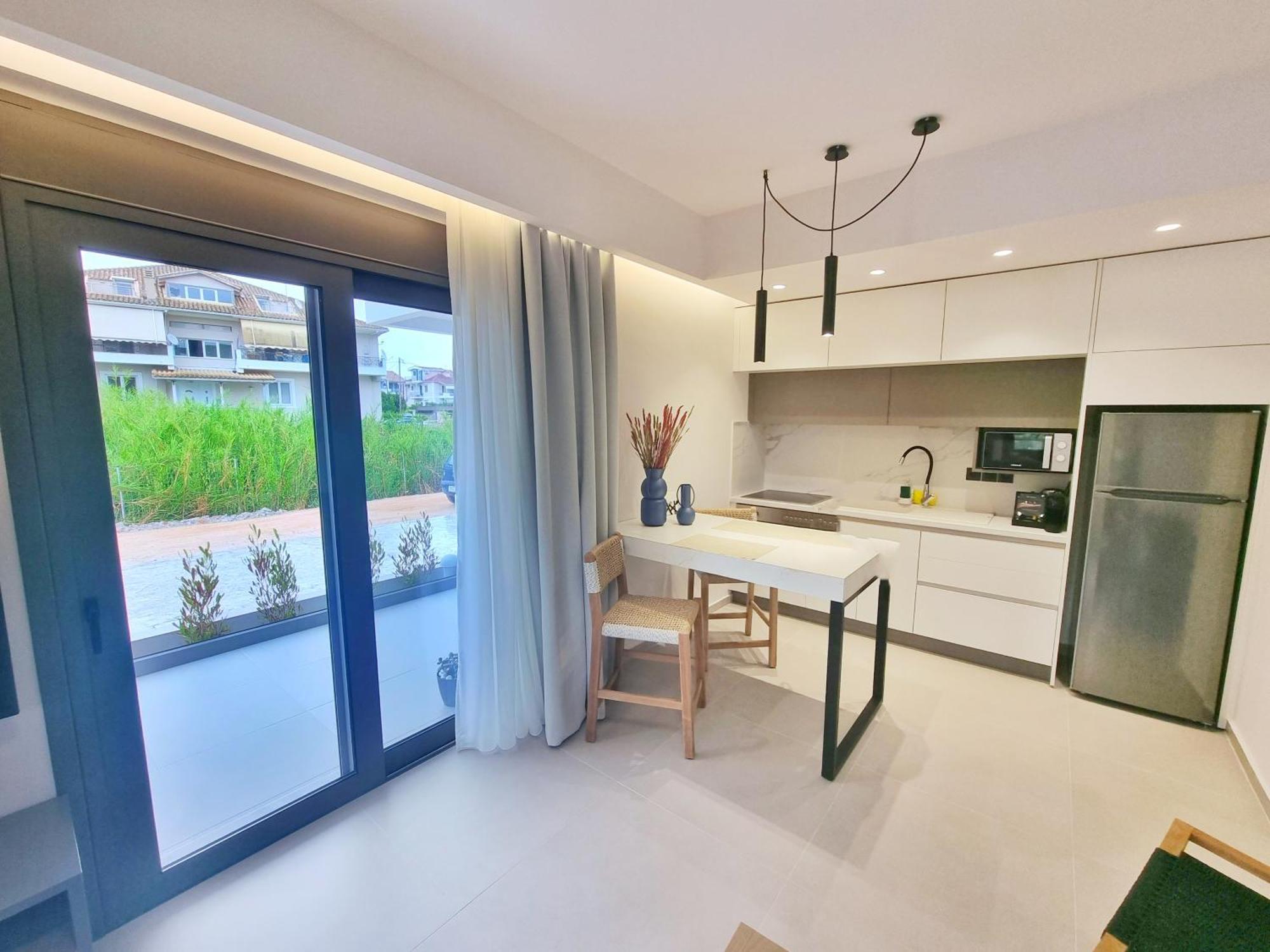 Achillion Suites Лефкада Экстерьер фото